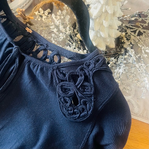 FREE PEOPLE We Are The Free Blast From The Past Short Sleeve V-Neck Top … - Picture 9 of 14